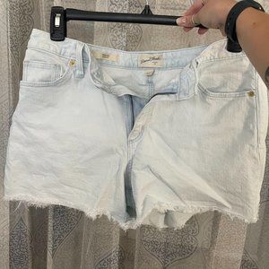 Vintage Midi Light Wash Shorts